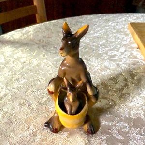 Kangaroo Vintage Salt and Pepper